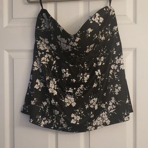 Strapless top